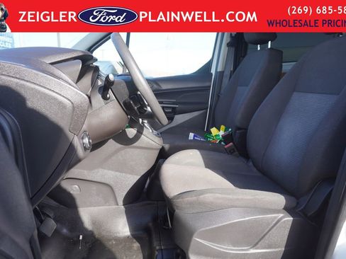 Used 2016 Ford Transit Connect XL image 16