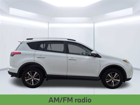 Used 2017 Toyota RAV4 XLE w/ Plus Special Value Package FWD image 8