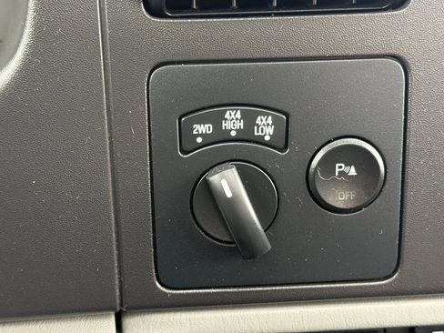 Used 2006 Ford F350 4x4 Crew Cab Super Duty image 26