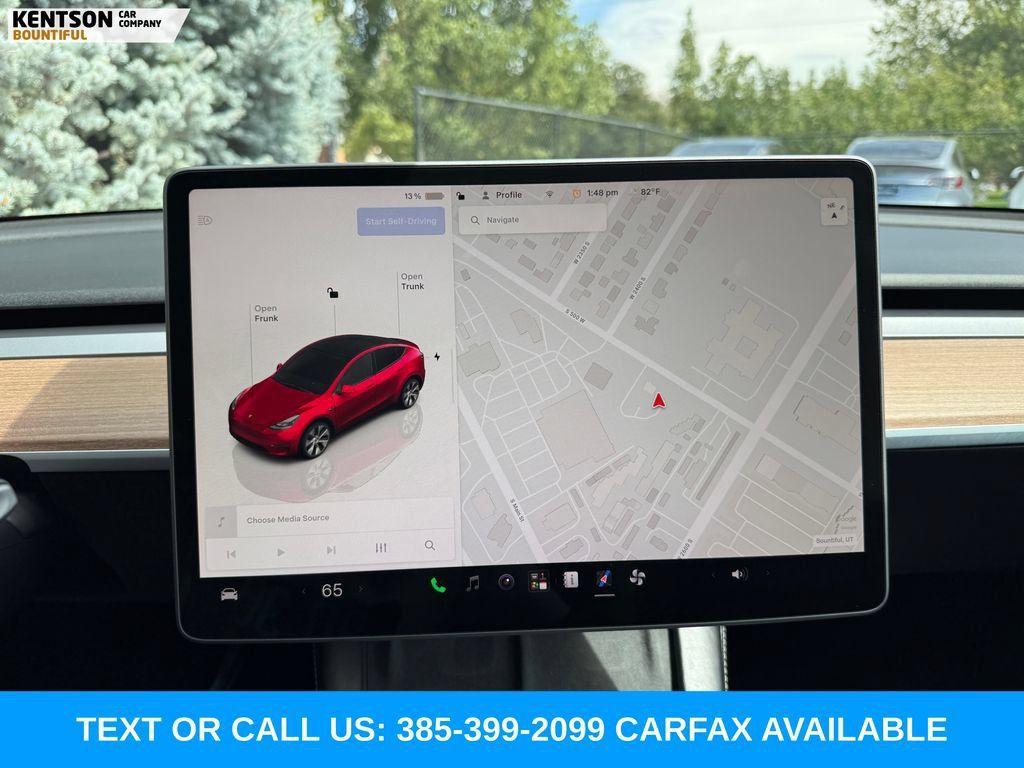 Used 2024 Tesla Model Y Long Range AWD/4WD image 19