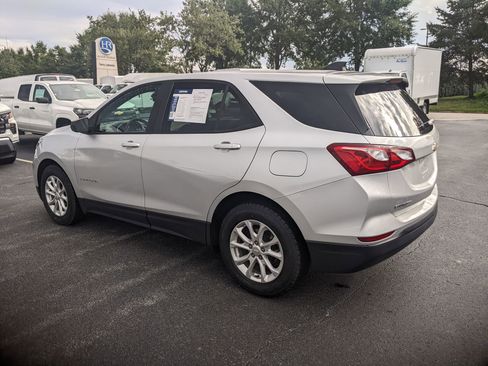 Certified 2021 Chevrolet Equinox LS w/ LS Convenience Package image 7