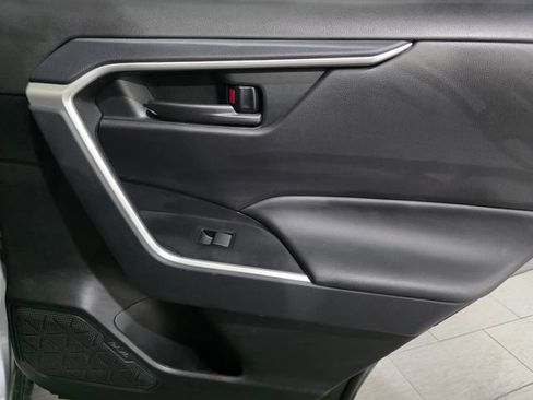 Used 2024 Toyota RAV4 LE AWD/4WD image 12
