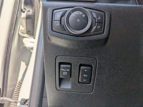 Used 2020 Ford F150 Lariat AWD/4WD image 17