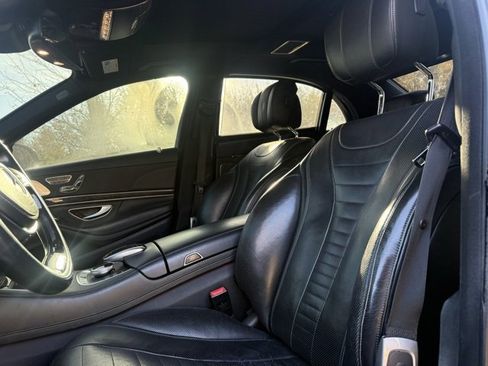 Used 2017 Mercedes-Benz S 550 4MATIC Sedan image 10