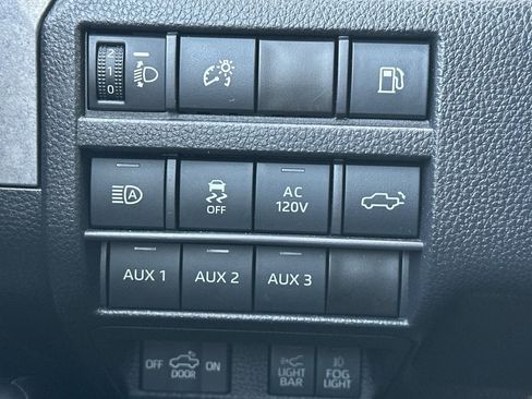 Certified 2024 Toyota Tacoma Trailhunter image 43