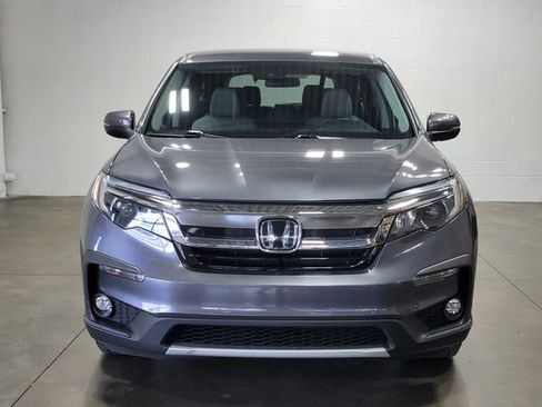 Used 2019 Honda Pilot EX image 3