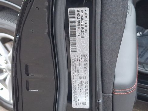 Used 2024 Dodge Durango GT image 29