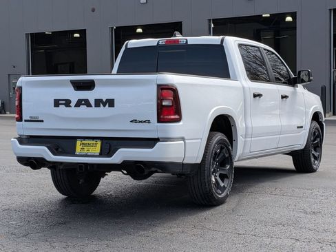 Used 2025 RAM 1500 Big Horn AWD/4WD image 7
