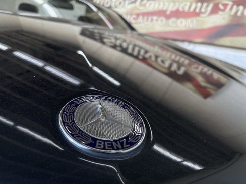 Used 2009 Mercedes-Benz SL 550 w/ Premium I Pkg image 11