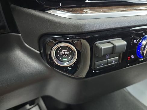 New 2026 GMC Sierra 1500 Elevation image 22