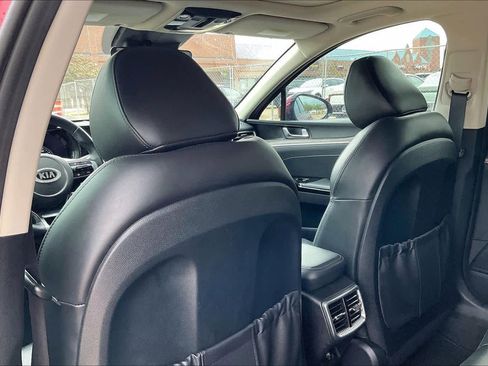 Used 2021 Kia K5 EX image 11