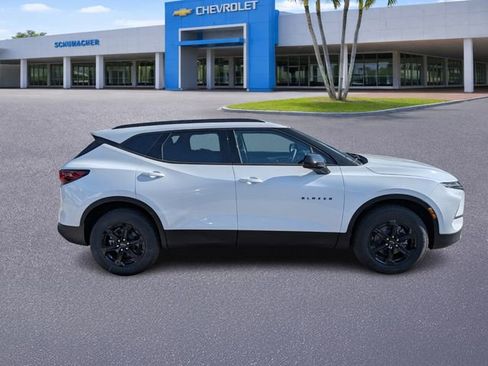 New 2026 Chevrolet Blazer LT w/ Midnight/Sport Edition FWD image 8