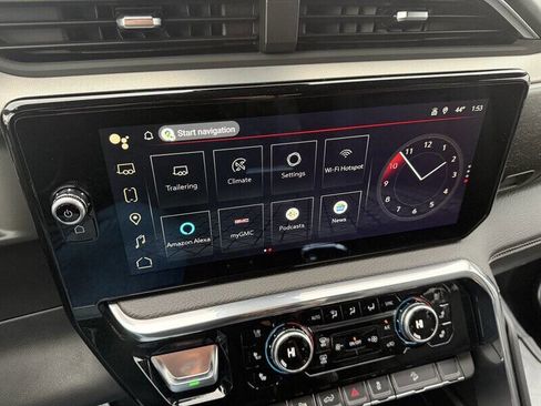 Used 2024 GMC Sierra 2500 Denali w/ Denali Reserve Package image 44