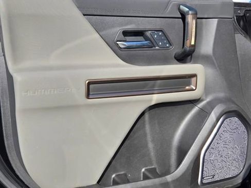 Used 2025 GMC Hummer EV 2X AWD/4WD image 15