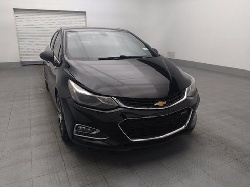 Used 2018 Chevrolet Cruze LT w/ RS Package FWD image 14