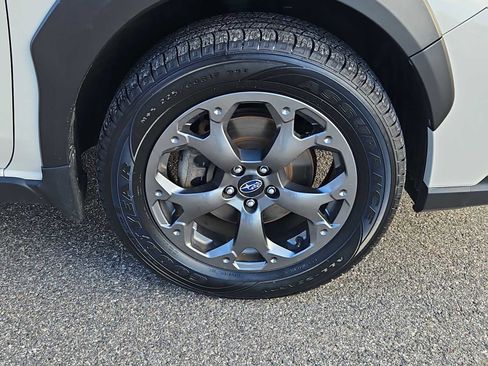 Used 2022 Subaru Crosstrek 2.5i Sport w/ Moonroof Package image 22