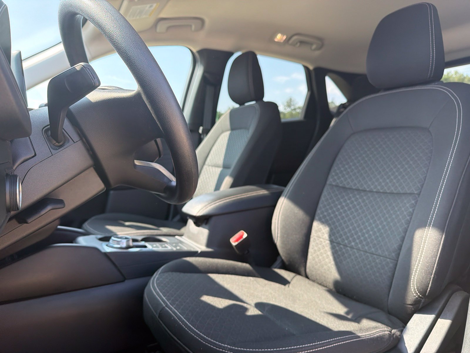 Used 2025 Ford Escape Active FWD image 8