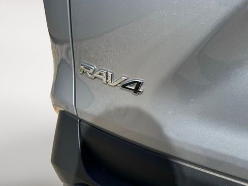 Certified 2025 Toyota RAV4 XLE AWD/4WD image 38