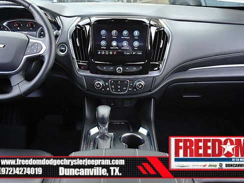 Used 2023 Chevrolet Traverse LT w/ LPO, Floor Liner Package AWD/4WD image 20