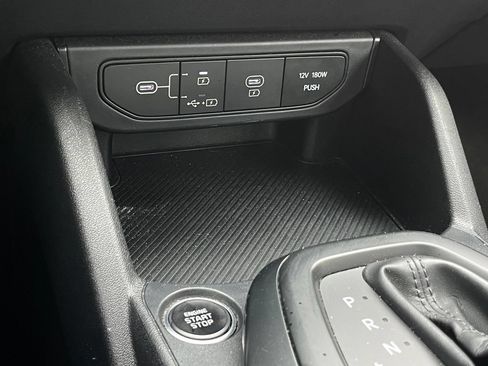 Used 2025 Kia K4 FWD image 19