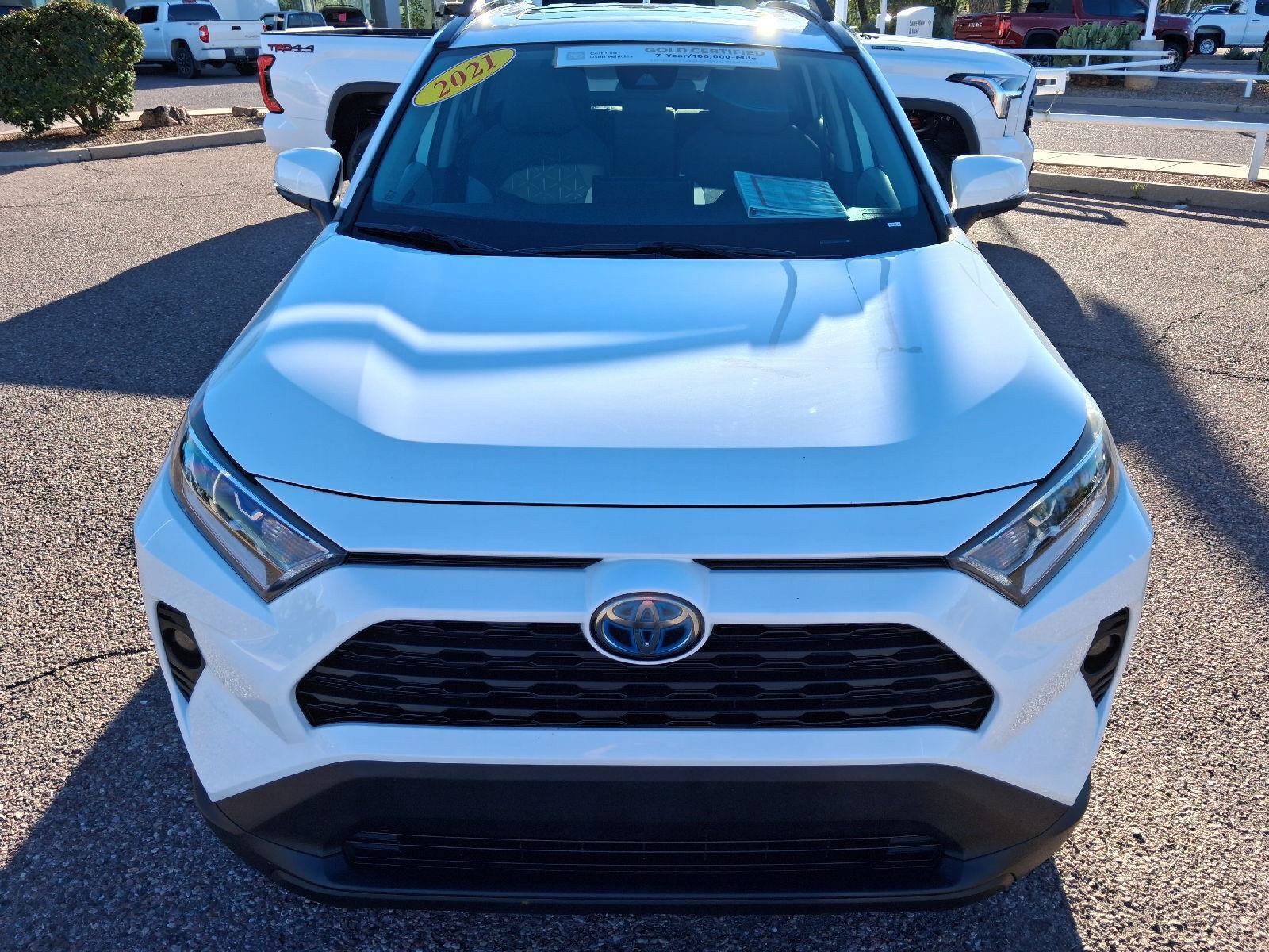 Used 2021 Toyota RAV4 XLE w/ Convenience Package AWD/4WD image 10