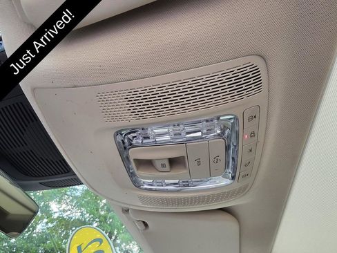 Used 2022 Mercedes-Benz GLE 350 image 36