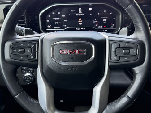 Used 2023 GMC Sierra 1500 SLT w/ SLT Premium Package AWD/4WD image 17