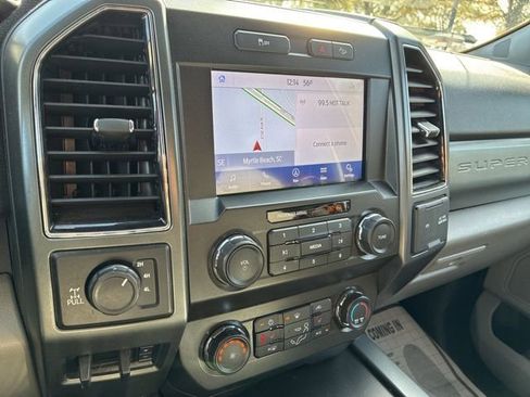 Used 2022 Ford F250 XLT w/ XLT Premium Package image 32