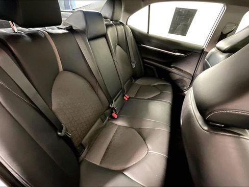 Used 2021 Toyota Camry XSE FWD image 37