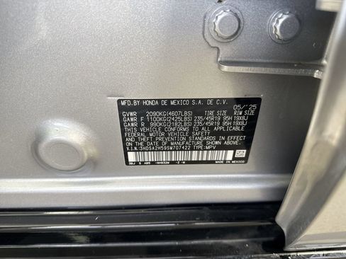 Certified 2025 Acura ADX A-Spec image 38