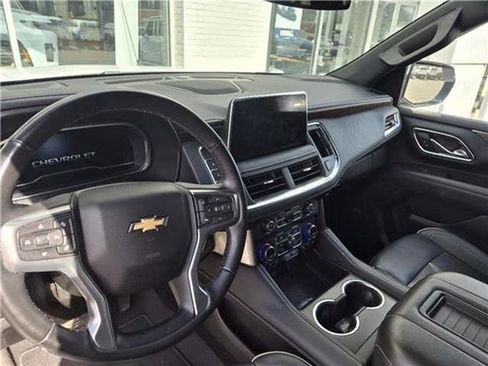 Used 2023 Chevrolet Suburban Premier image 46