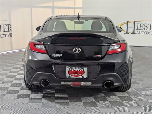 Used 2025 Toyota GR86 Premium image 6