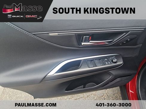 Used 2024 Toyota Venza Nightshade AWD/4WD image 11