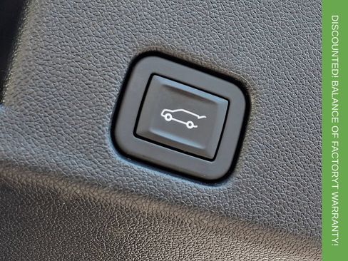 Used 2026 Chevrolet Traverse LT AWD/4WD image 29