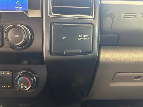 Used 2022 Ford F350 XLT AWD/4WD image 47