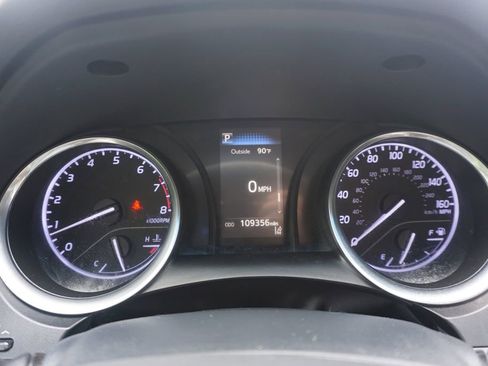 Used 2018 Toyota Camry LE FWD image 6