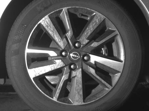 Used 2025 Nissan Versa SV FWD image 13