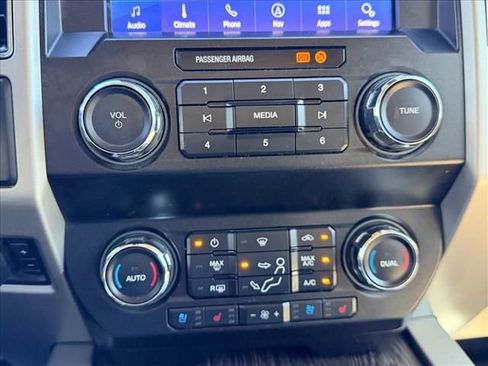 Used 2021 Ford F250 Lariat w/ Lariat Value Package image 18