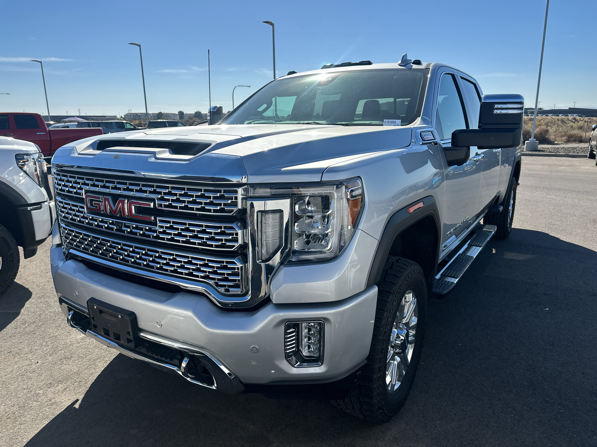 Used 2023 GMC Sierra 3500 Denali AWD/4WD image 1