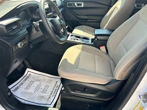 Used 2023 Ford Explorer 4WD image 13