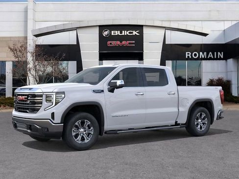 New 2026 GMC Sierra 1500 SLT image 2