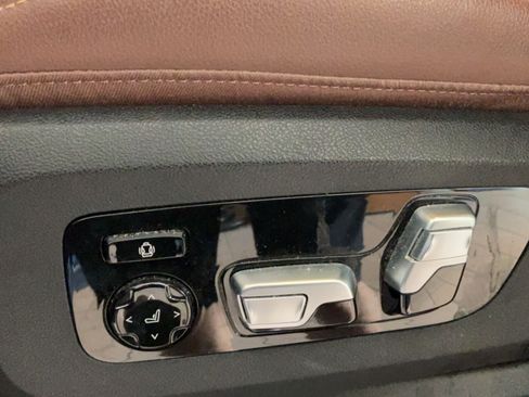 Used 2020 BMW X5 sDrive40i w/ Premium Package RWD image 23