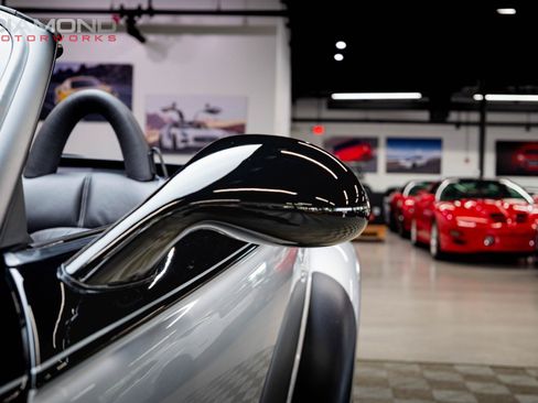 Used 2001 Plymouth Prowler RWD image 34