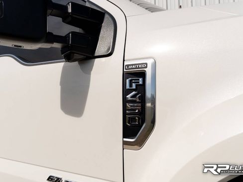 Used 2022 Ford F450 Limited w/ FX4 Off-Road Package image 17