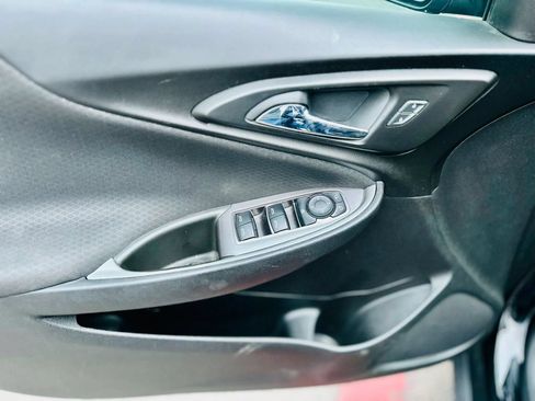 Used 2018 Chevrolet Malibu LS w/ LPO, Convenience Package 1 FWD image 7