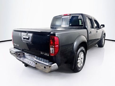 Used 2019 Nissan Frontier SV w/ Value Truck Package image 5