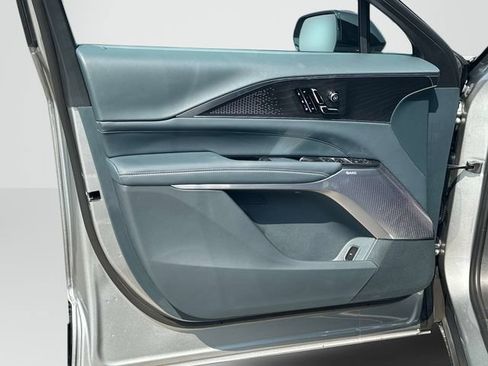 New 2026 Cadillac Lyriq Signature Sport w/ Nappa Leather Package AWD/4WD image 8
