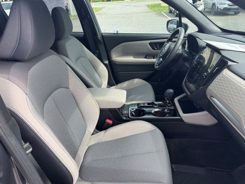 Used 2026 Subaru Forester Premium AWD/4WD image 12