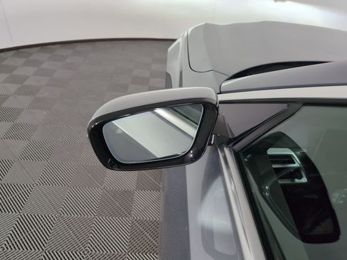 Used 2025 BMW 230i Coupe w/ Convenience Package image 19