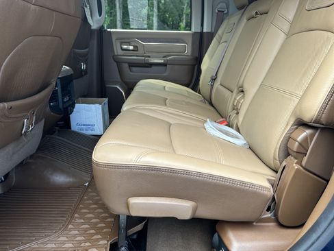 Used 2024 RAM 2500 Limited w/ Safety Group AWD/4WD image 24